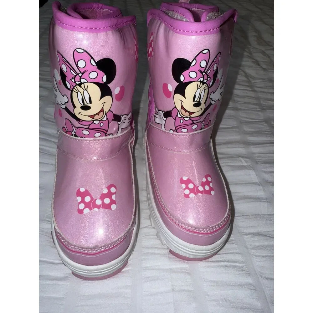 Disney Minnie Snow Boots Toddler Size 9 LIght Up NEW !